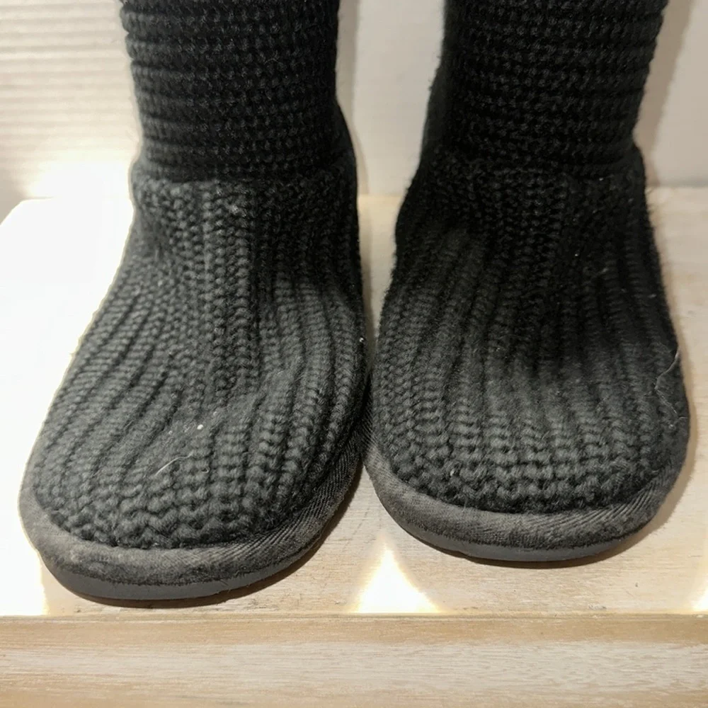 UGG Cardy II Black 1017328K Kid's / Youth Winter Boot
